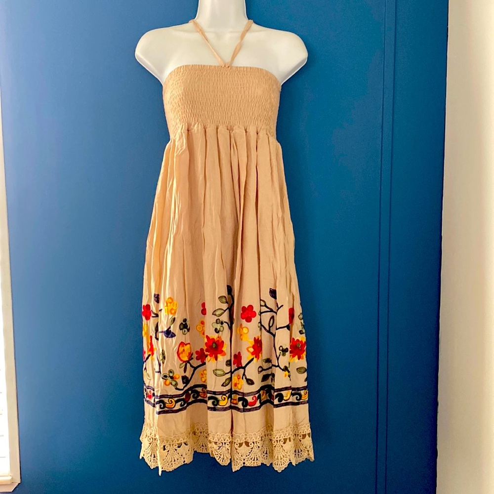 Beach dress double function as skirt